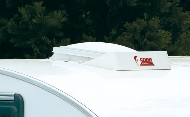 Fiamma Air Spoiler 40 x 40 White, Rooflights / Vents for Motorhome Caravan Campervan - Grasshopper Leisure